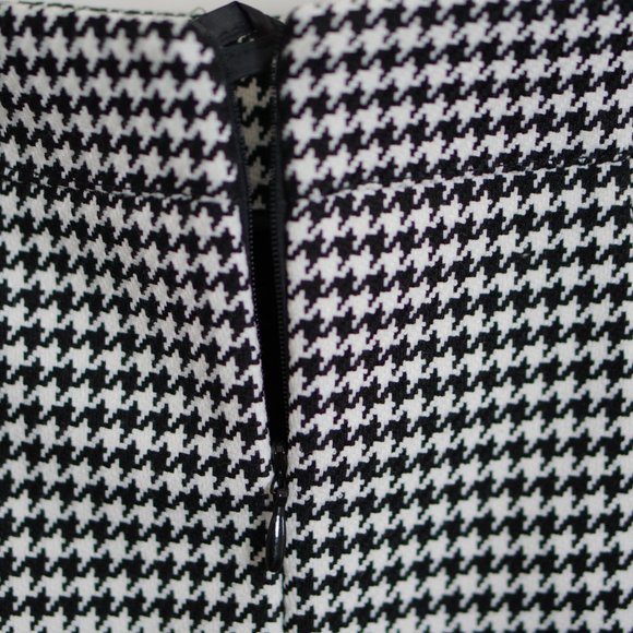 H&M Houndstooth Pencil Skirt, XS/0 - Picture 3 of 5